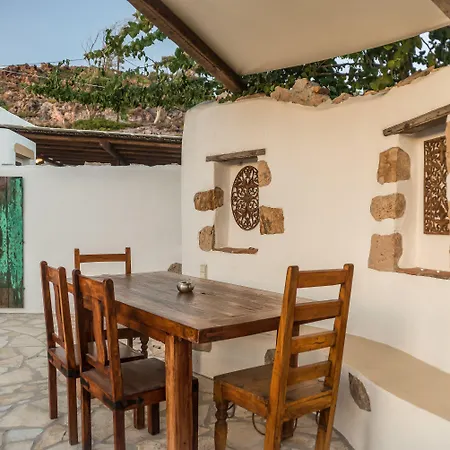Anemos Houses Lägenhet Skala