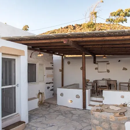 Anemos Houses Skala